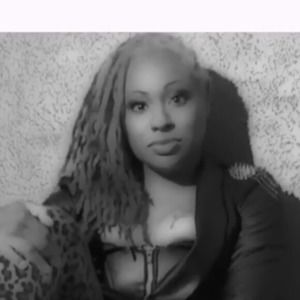 Meet your Posher, Ayana
